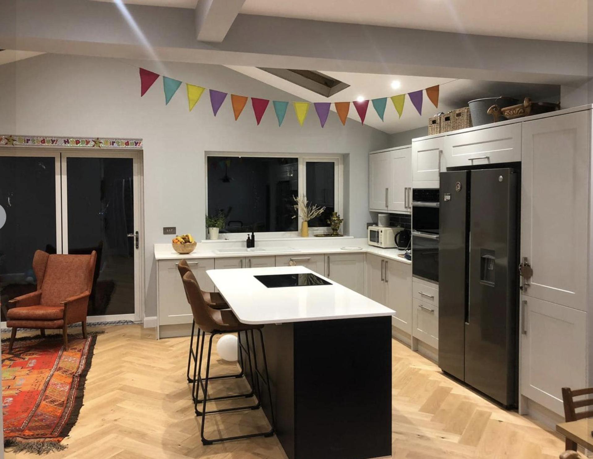 With Private Bathroom & Work Space And Parking In